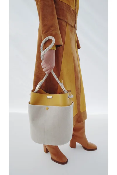 Look 12